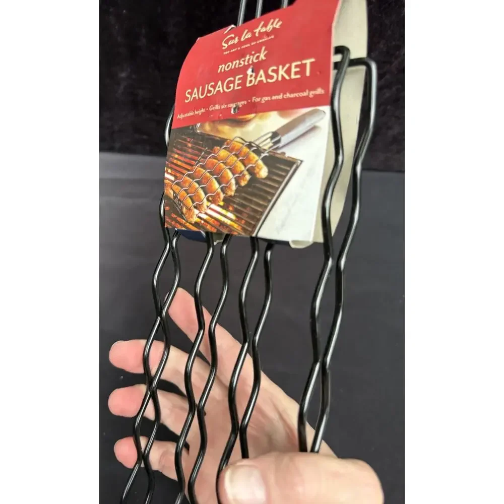 Sur la table Sausage Grilling Basket Black Non-Stick Adjustable Height Brand New